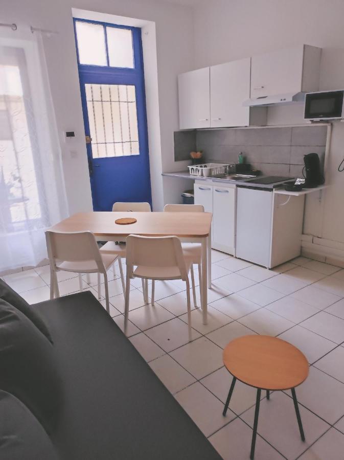 Appartement Cosy En Centre Centre-Ville . . . 尼姆 外观 照片
