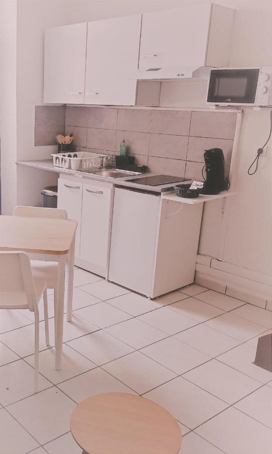 Appartement Cosy En Centre Centre-Ville . . . 尼姆 外观 照片